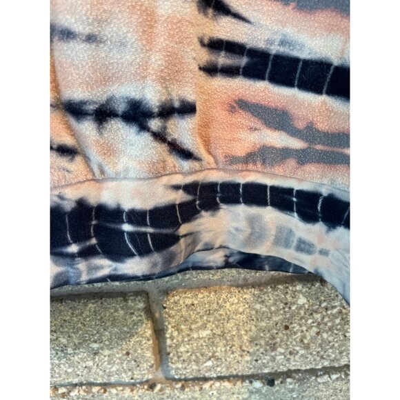 Tie-Dye Long-Sleeve Crewneck Top In Peach & Navy Velvet Blend - Picture 6 of 12